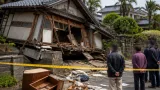 傾いた住宅の倒壊で高齢者が死亡 老朽化対策と地域の備えが課題