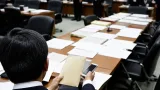 福岡県議会で職員が質問作成、他会派の“横流し”知事も関与を認め波紋