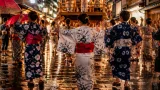岐阜・郡上で徹夜おどり始まる 城下町に響くげたと手拍子