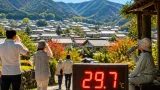 10月下旬に真夏日近い高温 群馬の各地で夏並みの暑さ