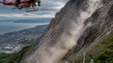 平成新山と眉山、県がヘリで状況確認し監視継続を表明