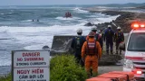 鉾田市の海岸でベトナム籍の男性2人が溺れ、1人死亡