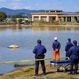 東郷池で遺体が発見 警察が身元確認と死因究明を進める