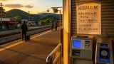 利用者増の駅にも拡大するJR無人化、山口県内で3年で30駅に