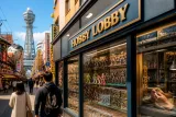 海洋堂が新世界に直営店を開設、観光地で“ものづくり”体験を提供