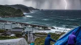 上空の寒気で不安定 続く局地的な雷雨に警戒を