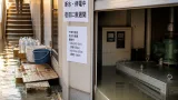 豪雨でマンションの地下設備が浸水 停電・断水が長期化、復旧に数週間の見通し
