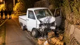 三原で軽トラック衝突、92歳死亡