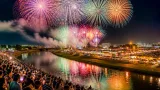 宮崎で１万１０００発の夜空 みやざき納涼花火大会が彩る