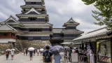 長野のお盆観光、天候と物価高で「前年並み」の波紋