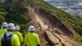 午後1時5分の地震、長崎で震度4 眉山で表層剥離確認