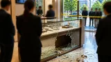 名古屋で高級時計店に押し入り ショーケース破壊の窃盗で２人逮捕