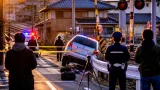 踏切付近で撮影巡り車を後退させ殺害図った疑いで男逮捕