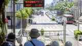 沖縄本島と大東島に熱中症警戒アラート、厳しい残暑で高齢者ら警戒を