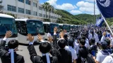 日南学園の応援団約180人、甲子園へ結団出発 あすの初戦に向け気勢