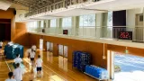 新潟・三条の学校体育館に新冷房システム導入、暑さ対策と避難所運用に波及