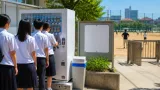 西宮・深津中に市内初の校内自販機 生徒提案で設置、運用ルールも整備