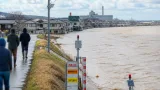 雄物川下流で氾濫注意水位、秋田市内の広域で浸水想定