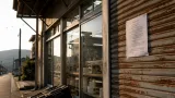 大津の服飾製造「西武産業」が破産手続き開始決定、地域経済に波紋