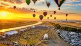 半世紀を経て育んだ“空の祭り” 今年も佐賀が熱気球で彩られる