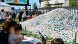 スタジアムで回収キャップを再利用
