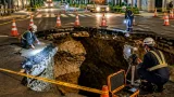 仙台・青葉区の国道交差点で道路陥没、一時交通規制解除