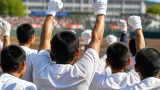 高川学園、初戦快勝 大物OBの贈り物が後押し