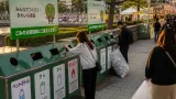 徳島の阿波おどりで見物客に清掃呼びかけ エコステーションを設置