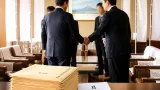 苫小牧の企業・団体が熊本被災地へ義援金を贈呈
