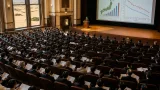 人口減対策めぐり全国知事会議が鳥取で議論、地域財政の不均衡が焦点に