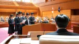 鳥取で高校生議会、平井知事へ定住増加の提言を説明