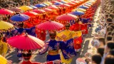 鈴の響き響く一斉傘踊り、3400人が彩った鳥取の夏