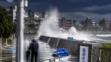 台風30号、熊本県に接近 大雨・強風・高潮に備えを急げ