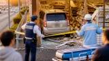 宇部市のコンビニに車突入 運転の60代男を酒酔い容疑で現行犯逮捕