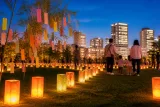 宇都宮・栃木会館跡地で七夕イベント ランタンと笹飾りで夜の賑わい演出
