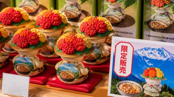 花笠と芋煮をまとった「山形県版ドンペン」県内で8日発売