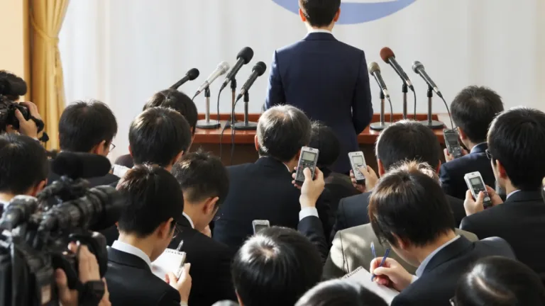 高松の有権者に影響も 新垣前衆院議員の離党承認を報道