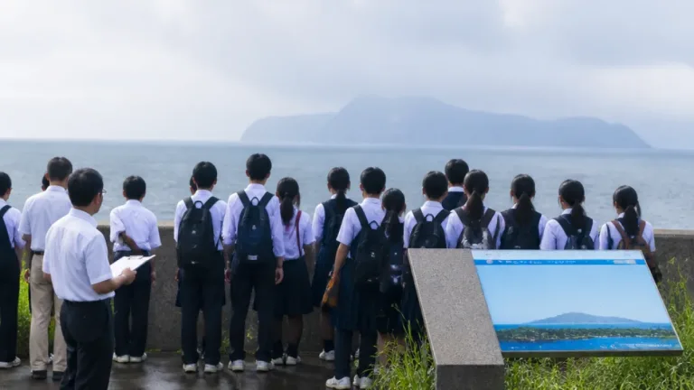 福井の中学生が北方領土視察に参加、教育現場で復活した隣接地域研修