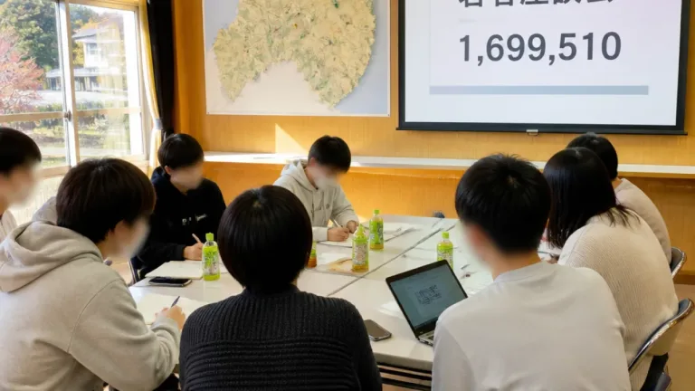 福島の人口減少と若者座談会 住民流出を防ぐ現場の声にどう応えるか