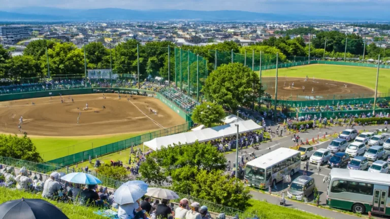 八戸で東北中学野球開幕 長根と東運動の両球場で熱戦