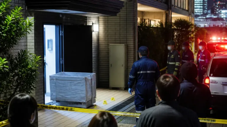 神戸・マンション冷凍庫遺体 元妻を殺人容疑で再逮捕