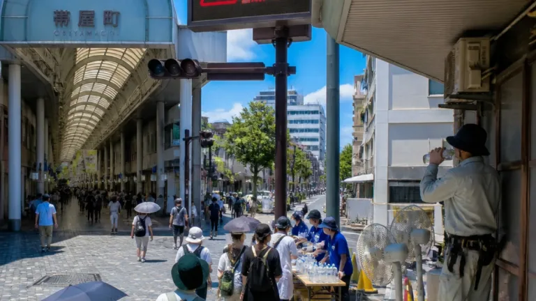 高知で初の熱中症警戒アラート、対策呼び掛け