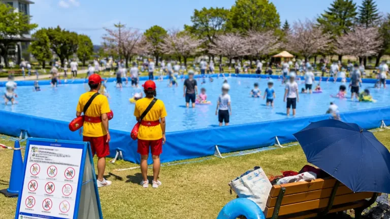 高知・さくらパークに無料特設プール 夏休みの子どもたちに開放