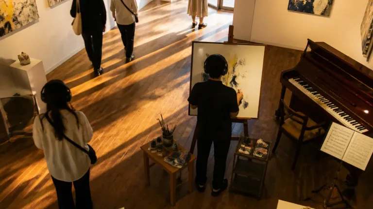 熊本で音と視覚が響き合う新感覚の展覧会を開催