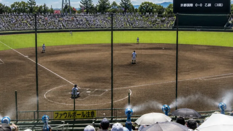 京都国際と乙訓が激突、準々決勝懸け拮抗