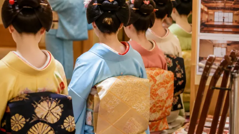 長岡の芸妓、あやめ座公演へ稽古を強化 地域文化の継承と交流に意欲