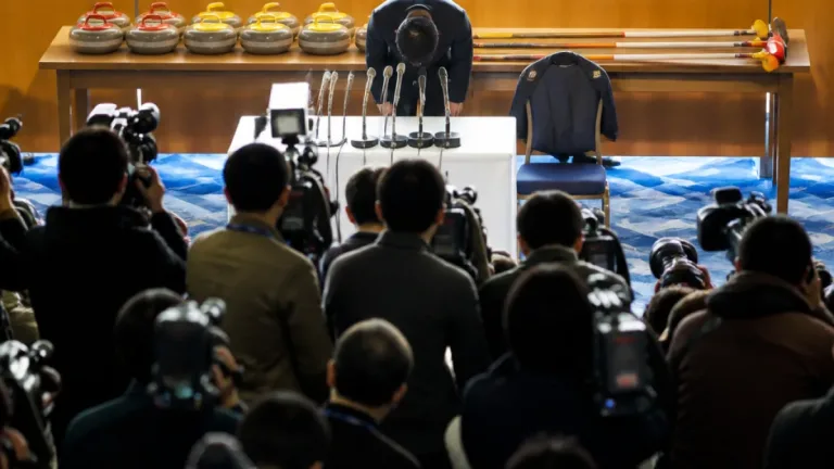 岡崎朋美氏が日本カーリング協会会長に就任