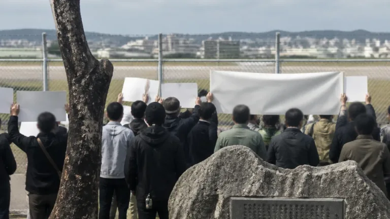 沖国大ヘリ墜落から22年 住民と大学が閉鎖を訴え続ける