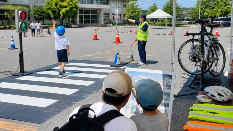 夏休み前、富山で親子交通安全フェス 子どもの“歩く力”を家庭で補強
