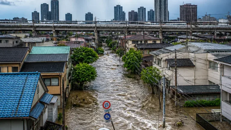 台風15号 大阪は12日朝から昼前に最接近の見込み